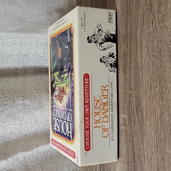 3/$35 Bundle House of Danger - Board Game - Picture 4 of 10